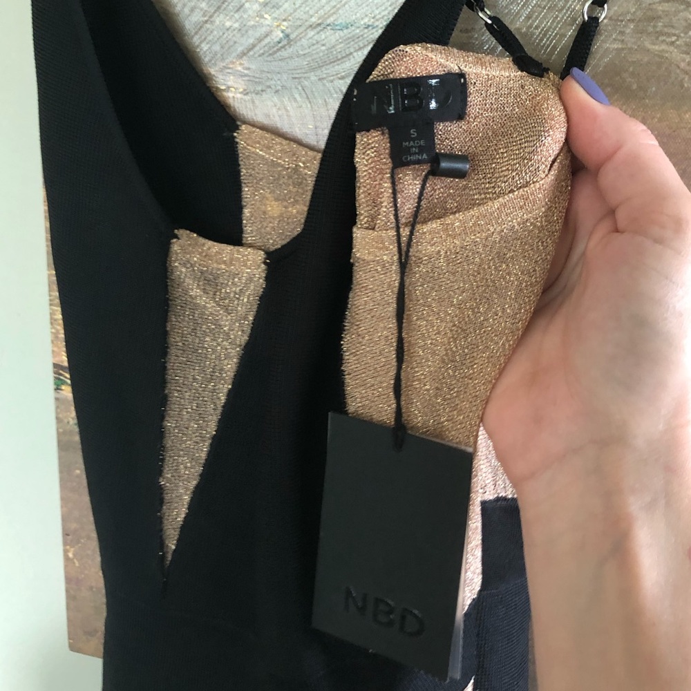 NWT NBD Odette Dress in Black and Gold - Picture 7 of 7